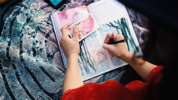 Sequence 01.00_04_00_21.Still004 Sequence 01.00_04_00_21.Still004